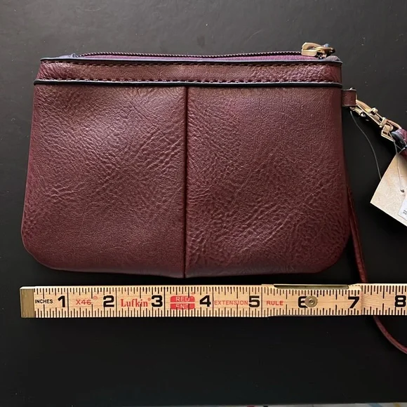 Wilson’s Leather Wristlet - Picture 4 of 4